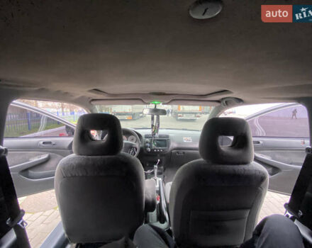 Серый Хонда Цивик, объемом двигателя 1.67 л и пробегом 324 тыс. км за 4500 $, фото 22 на Automoto.ua