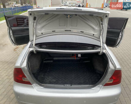 Серый Хонда Цивик, объемом двигателя 1.67 л и пробегом 324 тыс. км за 4500 $, фото 7 на Automoto.ua