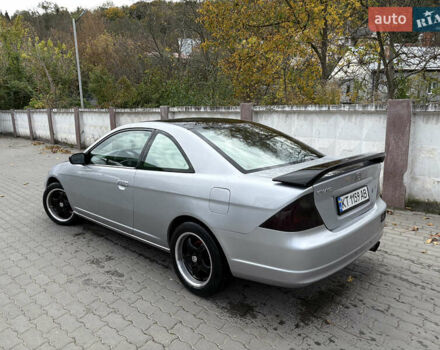 Хонда Цивик 2002 в Черновцах на Automoto.ua Серый Хонда Цивик, объемом двигателя 1.7 л и пробегом 180 тыс. км за 3850 $, фото 2 на Automoto.ua