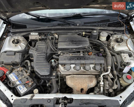 Хонда Цивик 2002 в Черновцах на Automoto.ua Серый Хонда Цивик, объемом двигателя 1.7 л и пробегом 180 тыс. км за 3850 $, фото 22 на Automoto.ua