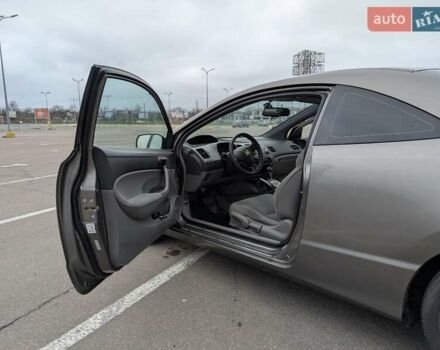 Сірий Хонда Сівік, об'ємом двигуна 1.8 л та пробігом 119 тис. км за 6500 $, фото 9 на Automoto.ua