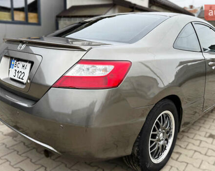 Серый Хонда Цивик, объемом двигателя 1.8 л и пробегом 143 тыс. км за 6999 $, фото 4 на Automoto.ua