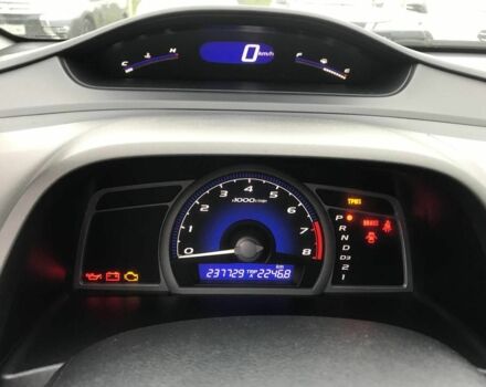 Серый Хонда Цивик, объемом двигателя 1.8 л и пробегом 238 тыс. км за 5590 $, фото 12 на Automoto.ua