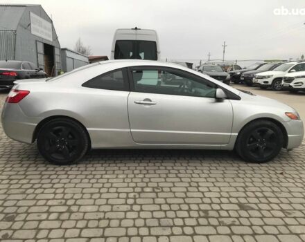 Серый Хонда Цивик, объемом двигателя 1.8 л и пробегом 238 тыс. км за 5590 $, фото 5 на Automoto.ua