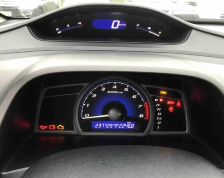 Сірий Хонда Сівік, об'ємом двигуна 1.8 л та пробігом 238 тис. км за 5590 $, фото 12 на Automoto.ua