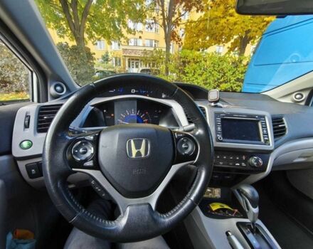 Хонда Цивик 2012 в Софіївська Борщагівка на Automoto.ua Серый Хонда Цивик, объемом двигателя 1.8 л и пробегом 150 тыс. км за 10400 $, фото 7 на Automoto.ua
