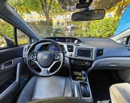 Хонда Цивик 2012 в Софіївська Борщагівка на Automoto.ua Серый Хонда Цивик, объемом двигателя 1.8 л и пробегом 150 тыс. км за 10400 $, фото 6 на Automoto.ua