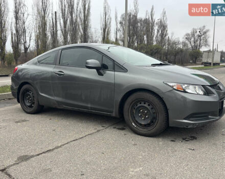 Серый Хонда Цивик, объемом двигателя 1.8 л и пробегом 215 тыс. км за 8300 $, фото 3 на Automoto.ua