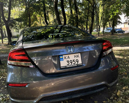 Серый Хонда Цивик, объемом двигателя 1.8 л и пробегом 247 тыс. км за 9100 $, фото 3 на Automoto.ua