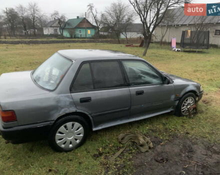 Серый Хонда Цивик, объемом двигателя 1.4 л и пробегом 999 тыс. км за 650 $, фото 3 на Automoto.ua