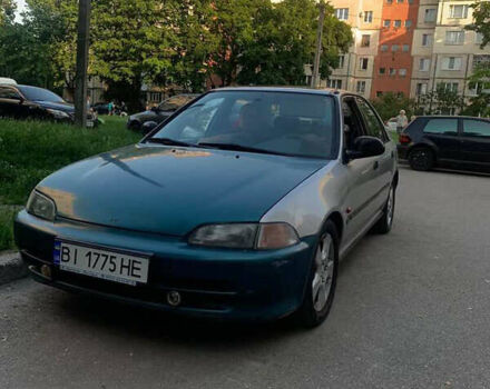 Серый Хонда Цивик, объемом двигателя 1.49 л и пробегом 373 тыс. км за 1800 $, фото 1 на Automoto.ua