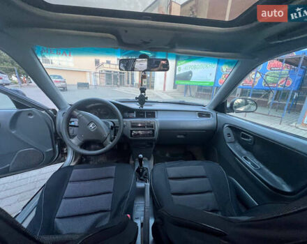 Сірий Хонда Сівік, об'ємом двигуна 1.49 л та пробігом 386 тис. км за 1600 $, фото 6 на Automoto.ua