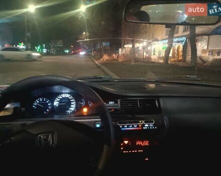Серый Хонда Цивик, объемом двигателя 1.6 л и пробегом 450 тыс. км за 2100 $, фото 1 на Automoto.ua