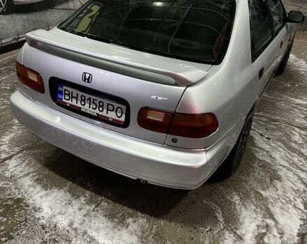 Серый Хонда Цивик, объемом двигателя 1.5 л и пробегом 374 тыс. км за 2500 $, фото 3 на Automoto.ua