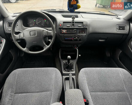 Сірий Хонда Сівік, об'ємом двигуна 1.6 л та пробігом 236 тис. км за 3333 $, фото 36 на Automoto.ua