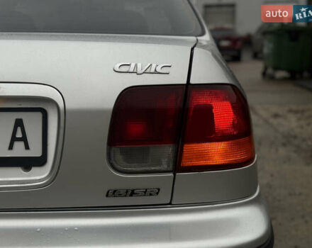 Сірий Хонда Сівік, об'ємом двигуна 1.6 л та пробігом 236 тис. км за 3333 $, фото 11 на Automoto.ua