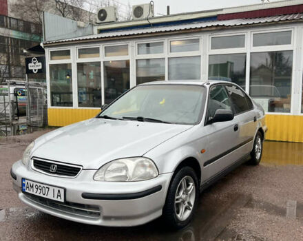 Серый Хонда Цивик, объемом двигателя 1.6 л и пробегом 237 тыс. км за 3400 $, фото 1 на Automoto.ua