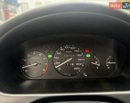 Сірий Хонда Сівік, об'ємом двигуна 1.6 л та пробігом 236 тис. км за 3333 $, фото 29 на Automoto.ua