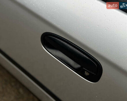 Сірий Хонда Сівік, об'ємом двигуна 1.6 л та пробігом 236 тис. км за 3333 $, фото 16 на Automoto.ua