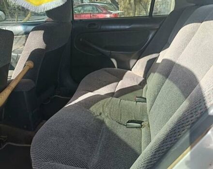 Сірий Хонда Сівік, об'ємом двигуна 1.4 л та пробігом 285 тис. км за 1500 $, фото 3 на Automoto.ua