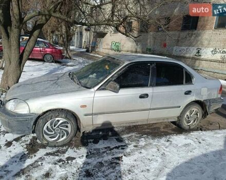 Сірий Хонда Сівік, об'ємом двигуна 1.4 л та пробігом 285 тис. км за 1500 $, фото 5 на Automoto.ua