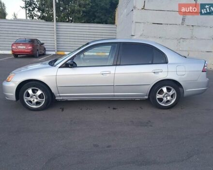 Серый Хонда Цивик, объемом двигателя 1.7 л и пробегом 183 тыс. км за 4250 $, фото 5 на Automoto.ua