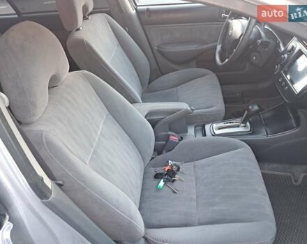 Серый Хонда Цивик, объемом двигателя 1.7 л и пробегом 183 тыс. км за 4250 $, фото 14 на Automoto.ua