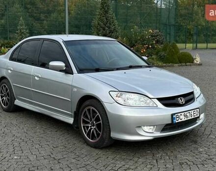 Серый Хонда Цивик, объемом двигателя 1.6 л и пробегом 299 тыс. км за 5500 $, фото 6 на Automoto.ua