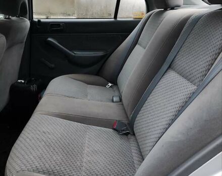 Серый Хонда Цивик, объемом двигателя 1.7 л и пробегом 156 тыс. км за 3999 $, фото 15 на Automoto.ua