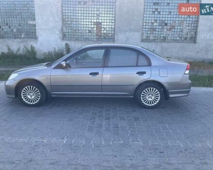 Серый Хонда Цивик, объемом двигателя 1.59 л и пробегом 207 тыс. км за 4750 $, фото 2 на Automoto.ua