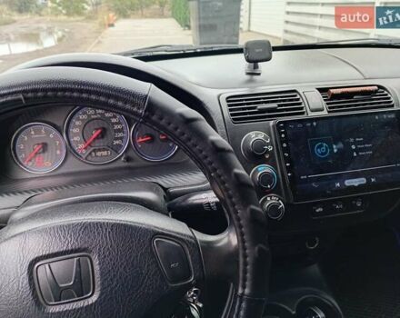 Серый Хонда Цивик, объемом двигателя 1.6 л и пробегом 320 тыс. км за 3800 $, фото 9 на Automoto.ua