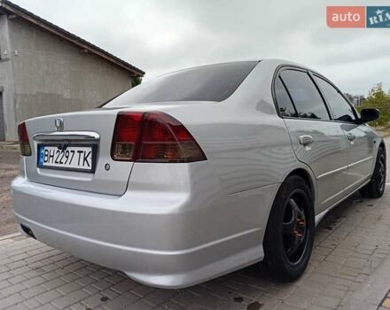 Серый Хонда Цивик, объемом двигателя 1.6 л и пробегом 320 тыс. км за 3800 $, фото 3 на Automoto.ua