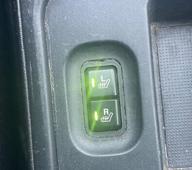 Серый Хонда Цивик, объемом двигателя 1.59 л и пробегом 303 тыс. км за 3000 $, фото 7 на Automoto.ua