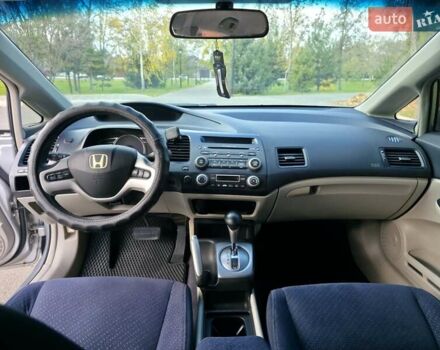 Сірий Хонда Сівік, об'ємом двигуна 1.34 л та пробігом 196 тис. км за 5700 $, фото 5 на Automoto.ua