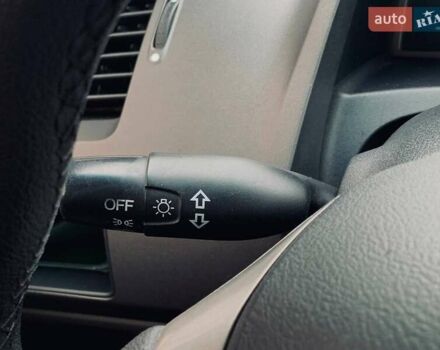 Серый Хонда Цивик, объемом двигателя 1.8 л и пробегом 213 тыс. км за 5999 $, фото 28 на Automoto.ua