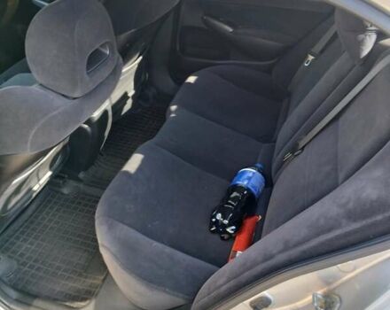 Серый Хонда Цивик, объемом двигателя 1.8 л и пробегом 284 тыс. км за 5300 $, фото 8 на Automoto.ua