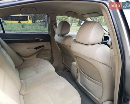 Серый Хонда Цивик, объемом двигателя 1.4 л и пробегом 136 тыс. км за 6000 $, фото 7 на Automoto.ua