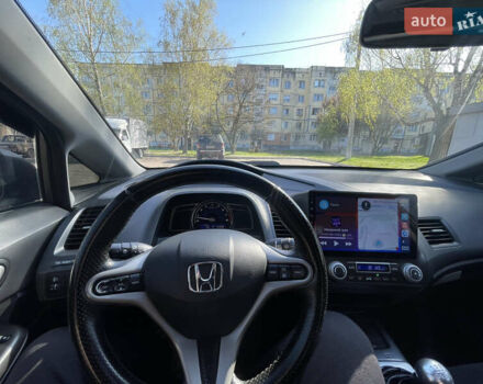 Серый Хонда Цивик, объемом двигателя 1.8 л и пробегом 366 тыс. км за 5999 $, фото 2 на Automoto.ua