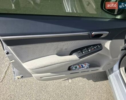 Сірий Хонда Сівік, об'ємом двигуна 1.34 л та пробігом 196 тис. км за 5700 $, фото 15 на Automoto.ua