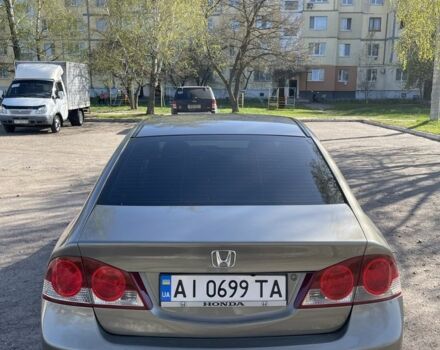 Серый Хонда Цивик, объемом двигателя 1.8 л и пробегом 366 тыс. км за 5999 $, фото 5 на Automoto.ua