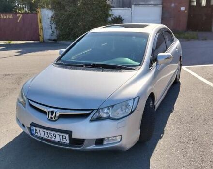 Серый Хонда Цивик, объемом двигателя 1.8 л и пробегом 284 тыс. км за 5300 $, фото 3 на Automoto.ua