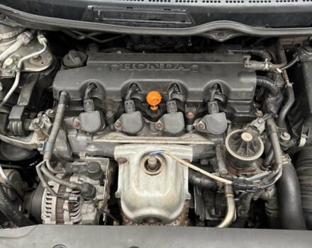 Серый Хонда Цивик, объемом двигателя 1.8 л и пробегом 259 тыс. км за 6600 $, фото 30 на Automoto.ua