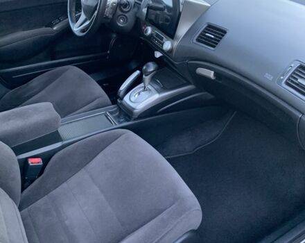 Хонда Цивик 2006 в Житомире на Automoto.ua Серый Хонда Цивик, объемом двигателя 1.8 л и пробегом 311 тыс. км за 6200 $, фото 5 на Automoto.ua