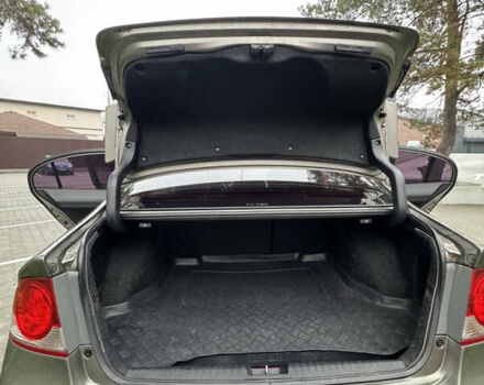 Серый Хонда Цивик, объемом двигателя 1.8 л и пробегом 259 тыс. км за 6600 $, фото 25 на Automoto.ua