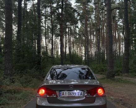 Серый Хонда Цивик, объемом двигателя 1.8 л и пробегом 366 тыс. км за 5600 $, фото 3 на Automoto.ua