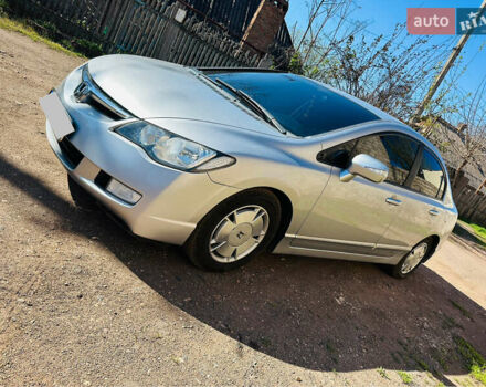 Серый Хонда Цивик, объемом двигателя 1.4 л и пробегом 215 тыс. км за 5950 $, фото 2 на Automoto.ua