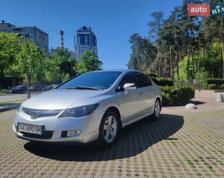 Сірий Хонда Сівік, об'ємом двигуна 1.8 л та пробігом 277 тис. км за 6200 $, фото 3 на Automoto.ua