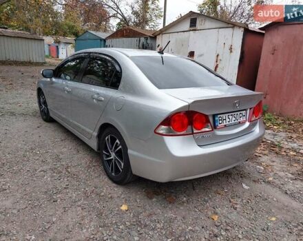 Серый Хонда Цивик, объемом двигателя 1.3 л и пробегом 170 тыс. км за 7000 $, фото 23 на Automoto.ua
