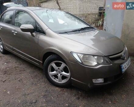 Серый Хонда Цивик, объемом двигателя 1.34 л и пробегом 260 тыс. км за 4800 $, фото 2 на Automoto.ua