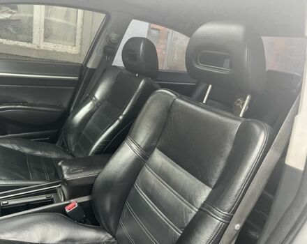 Серый Хонда Цивик, объемом двигателя 1.8 л и пробегом 225 тыс. км за 5100 $, фото 3 на Automoto.ua